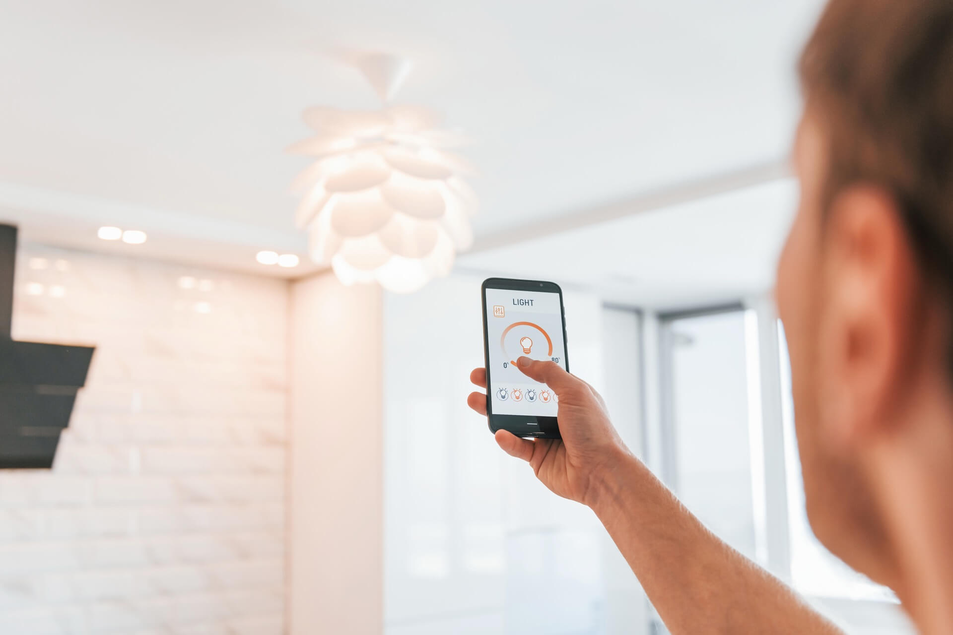 Smart lighting controls for energy-efficient LED lighting and automated dimming