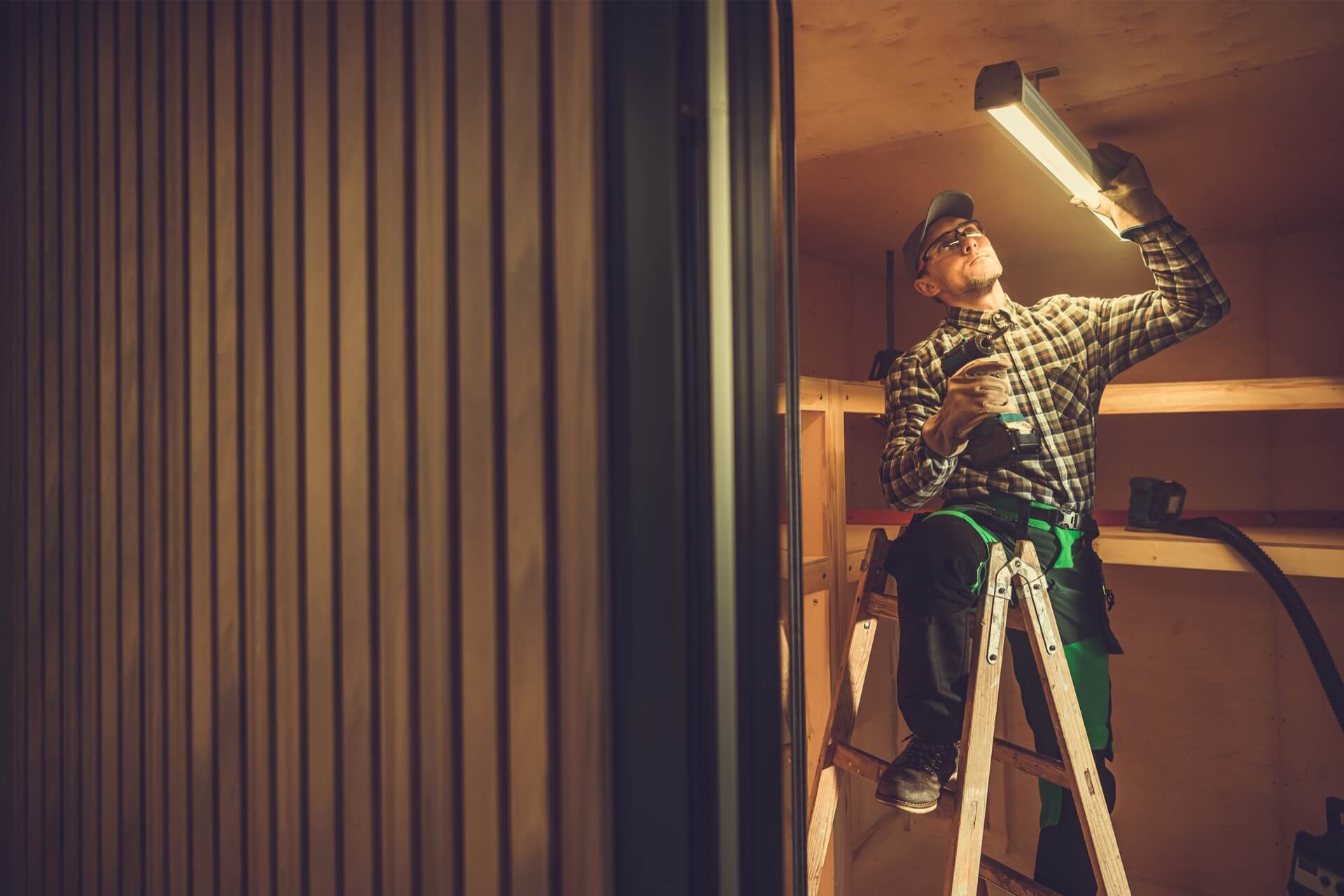 Custom lighting installation support